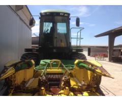 Trincia John Deere 6710 semovente