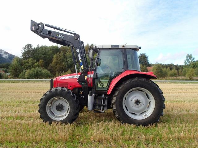 Massey Ferguson 5460